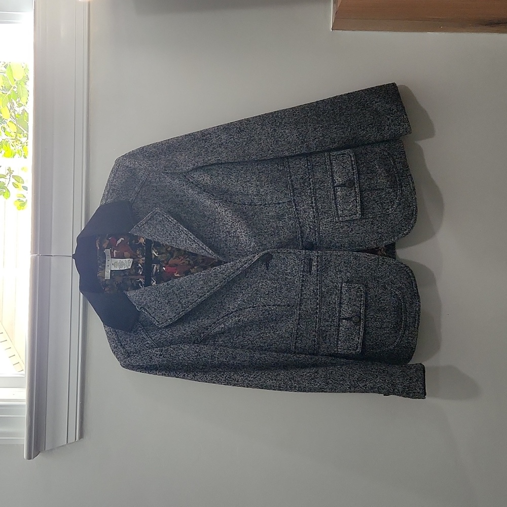 Cabi Fully Lined Tailored Fit Jacket